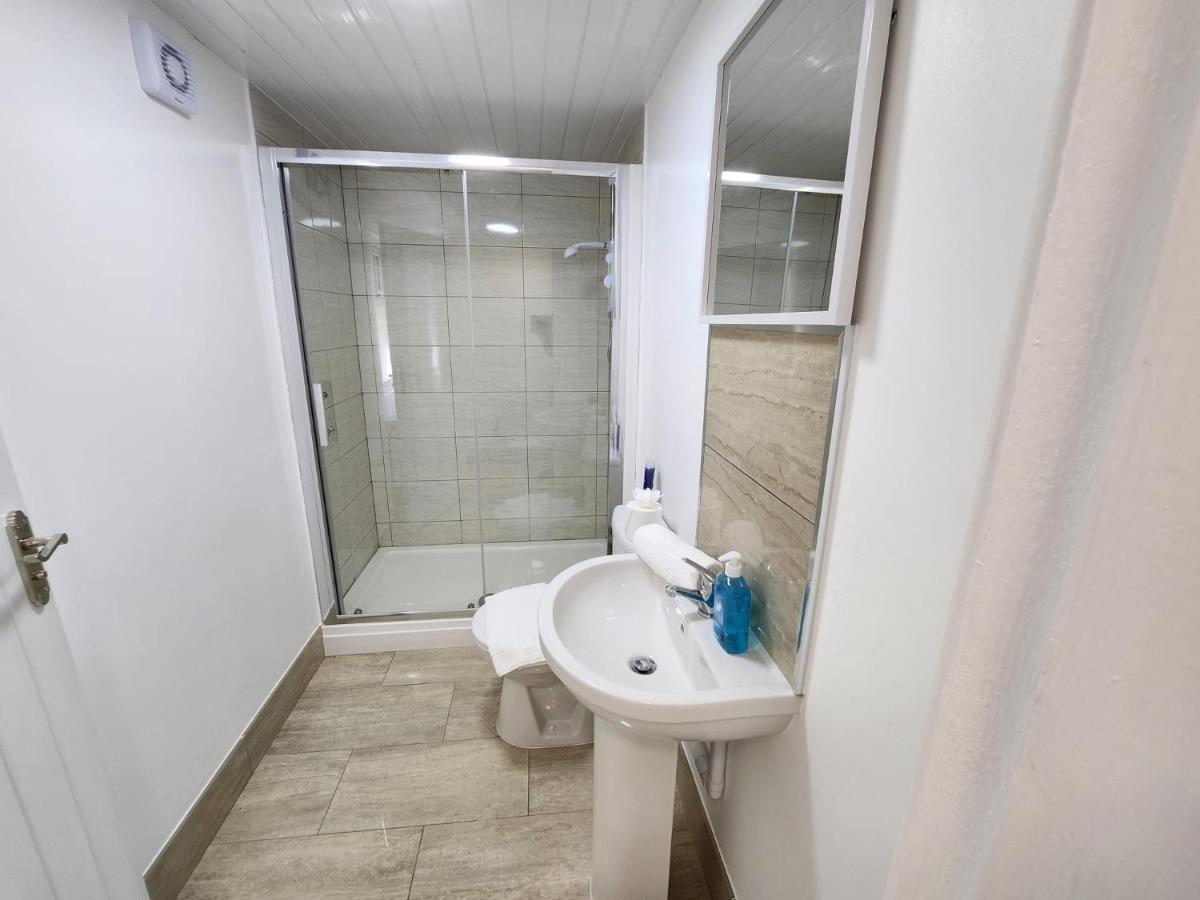 Solihull Shared House Acocks Green Εξωτερικό φωτογραφία